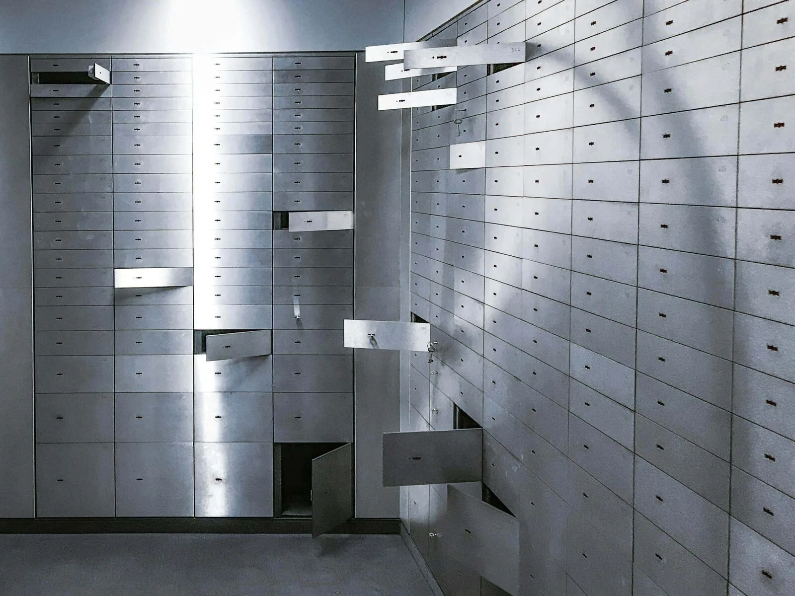 Salle des coffres, conservation sécurisée